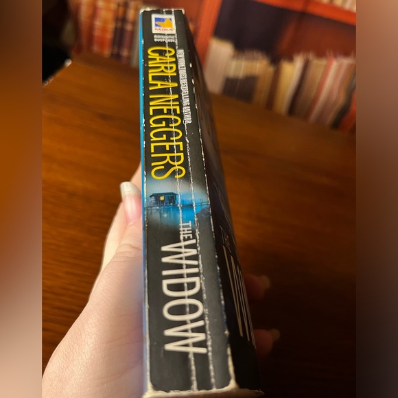 The Widow by Carla Neggers ISBN: 0778325164 - Picture 11 of 12